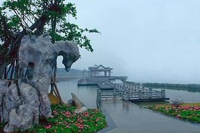 東莞松湖煙雨